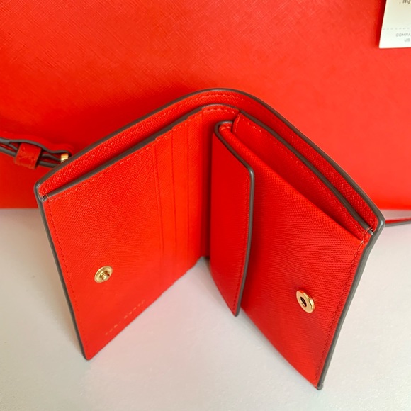 Nwt TB Emerson Small Tote & Wallet - Picture 2 of 8